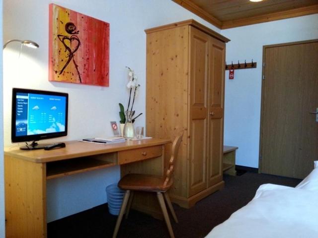 Sonnegg Hotel ซไวซิมเมน ภายนอก รูปภาพ